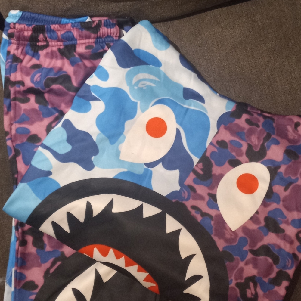Bape hoodie and jogger (replica)